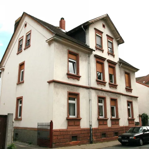 August-Bebel-Str. 7