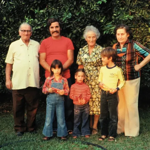 Ilse and Walter with their children and grandchildren in Israel Photo courtesy of the Peri Family