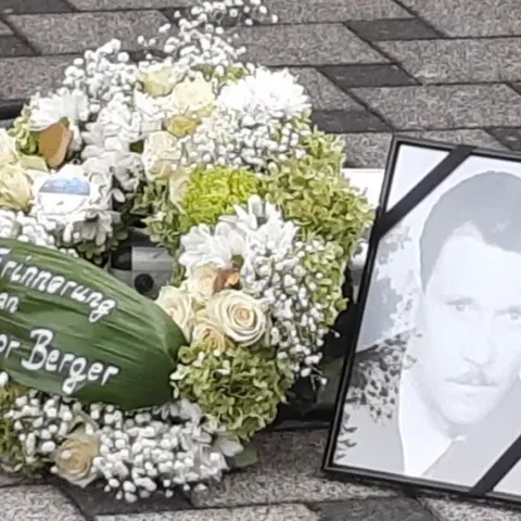 Erinnerung an Viktor Berger anlässlich der Verlegung des Stolpersteins