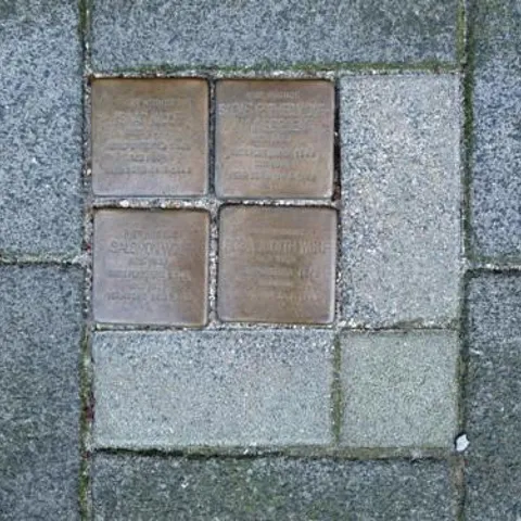 Photo 4 of 5