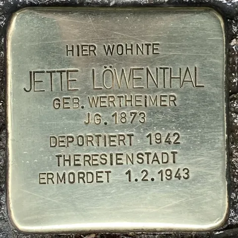 Stolperstein für Jette Löwenthal Quelle: DENK-ZEICHEN e.V.