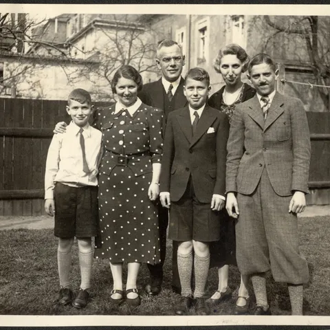 From Left to Right: Dieter Altmann, Charlotte Cohn Oppenheimer, Curt Altmann, Günther Altmann, Else Cohn Altmann, Werner Oppenheimer Photo: 1937 in Bautzen at Günther Altmann's Bar Mitzvah