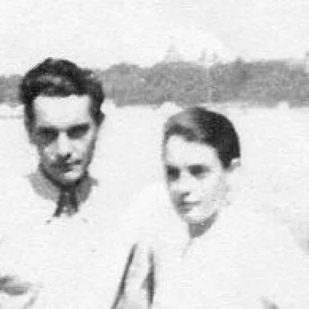 Selma und ihr Bruder Oskar am Rhein in Mannheim